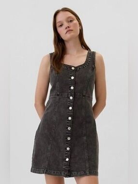 GAP Sleeveless Washed Black Denim Button-Front Dress